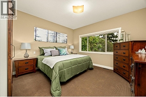 2551 Paramount Drive - Photo 19