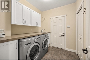 2551 Paramount Drive - Photo 26