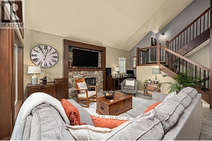 2551 Paramount Drive - Photo 8