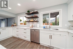 2614 Applegreen Court - Photo 12