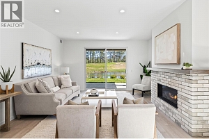 1979 Country Club Drive Unit# 6 - Photo 12