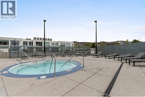 1181 Sunset Drive Unit# 2004 - Photo 36