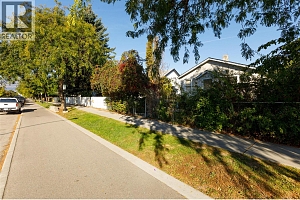 858 Cawston Avenue - Photo 25