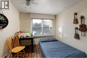 858 Cawston Avenue - Photo 9