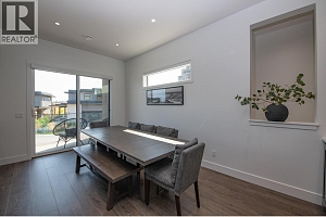 105 Predator Ridge Drive Unit# 4 - Photo 10