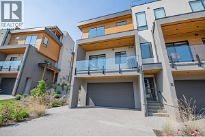 105 Predator Ridge Drive Unit# 4 - Photo 4