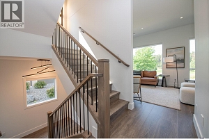 105 Predator Ridge Drive Unit# 4 - Photo 8