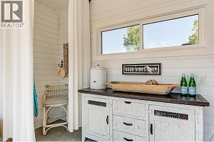 763 Barnaby Road - Photo 40