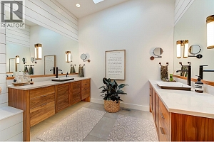 763 Barnaby Road - Photo 49