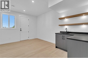 1176 Hume Avenue - Photo 42