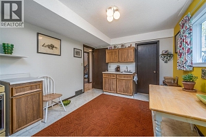 2681 Abbott Street - Photo 36