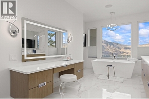 112 Sunset Boulevard - Photo 23