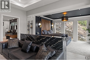 112 Sunset Boulevard - Photo 32