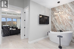 112 Sunset Boulevard - Photo 40