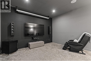 112 Sunset Boulevard - Photo 46