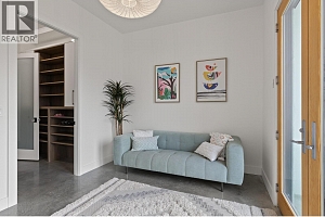 112 Sunset Boulevard - Photo 48