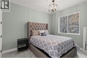 112 Sunset Boulevard - Photo 55