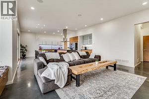 1040 Henderson Drive - Photo 13