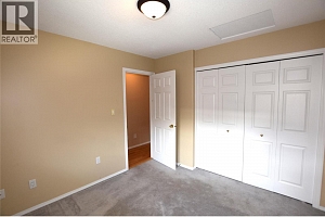 649 Elk Street - Photo 17