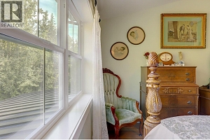 44 Mackenzie Road - Photo 33