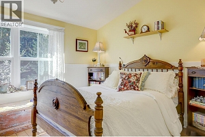 44 Mackenzie Road - Photo 37