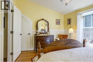 44 Mackenzie Road - Photo 39