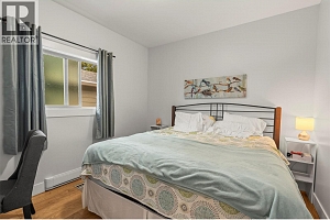 205 Falcon Avenue - Photo 26