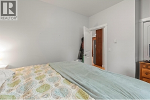 205 Falcon Avenue - Photo 27