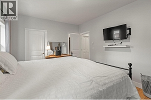 205 Falcon Avenue - Photo 29