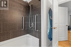 205 Falcon Avenue - Photo 31