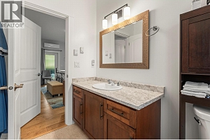 205 Falcon Avenue - Photo 32