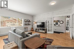 205 Falcon Avenue - Photo 5