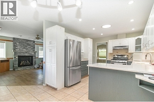 1495 Nelson Place - Photo 4