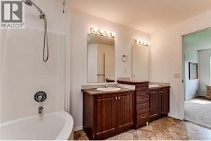 31 Violet Road - Photo 28