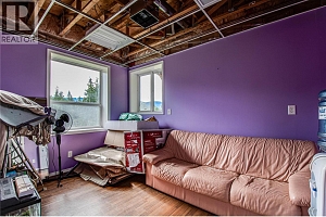 31 Violet Road - Photo 32