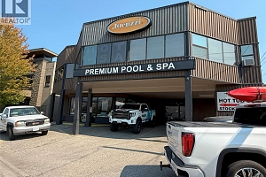 5201 26 Street - Photo 2