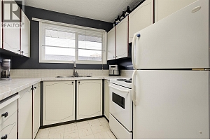 1291 Bernard Avenue Unit# 6 - Photo 3