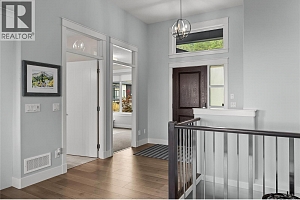 2573 Crown Crest Drive - Photo 14