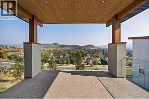 1341 Sladen Crescent - Photo 16