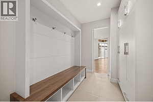 1341 Sladen Crescent - Photo 28