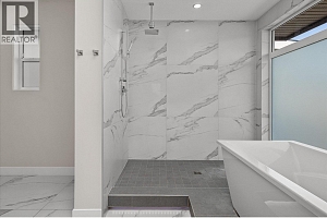 1341 Sladen Crescent - Photo 33