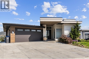 1341 Sladen Crescent - Photo 4