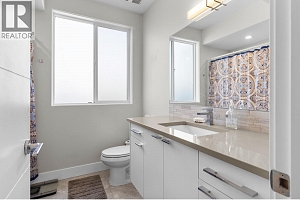 1341 Sladen Crescent - Photo 51