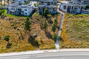 1341 Sladen Crescent - Photo 74