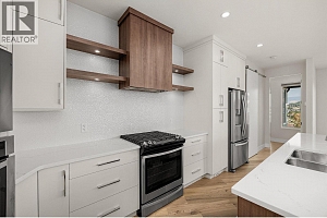 1341 Sladen Crescent - Photo 8