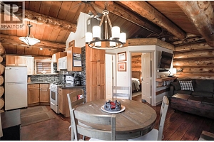 Cabin 10 Hatheume Lake Lodge - Photo 4