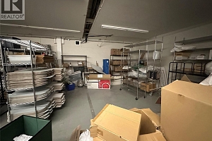 1751 Harvey Avenue - Photo 6