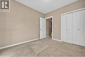 305 Whitman Road Unit# 102 - Photo 24