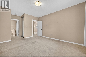 305 Whitman Road Unit# 102 - Photo 28