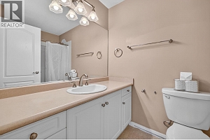 305 Whitman Road Unit# 102 - Photo 32